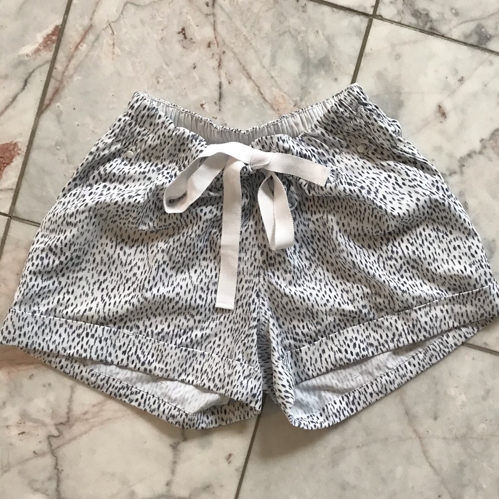 Lululemon spring break away shorts.